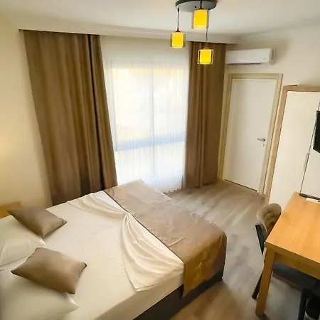 Hotel Bloomtalya