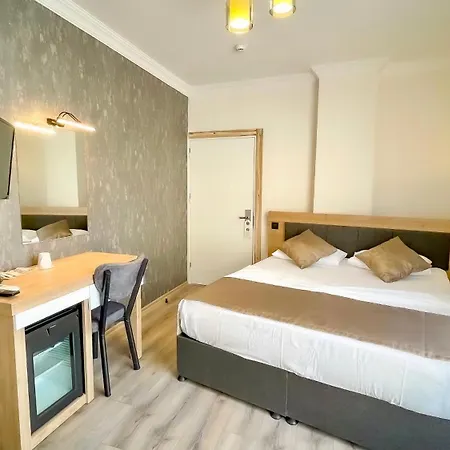 Hotel Bloomtalya