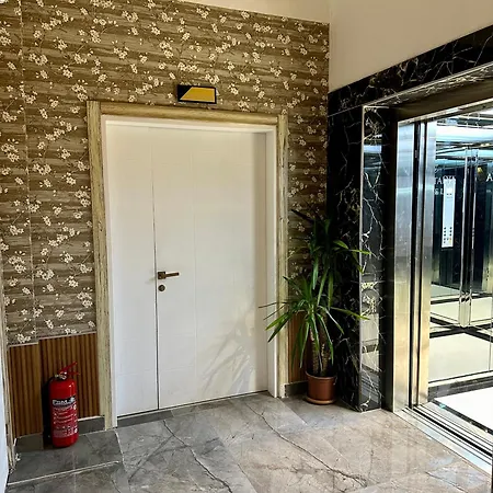 Hotel Bloomtalya